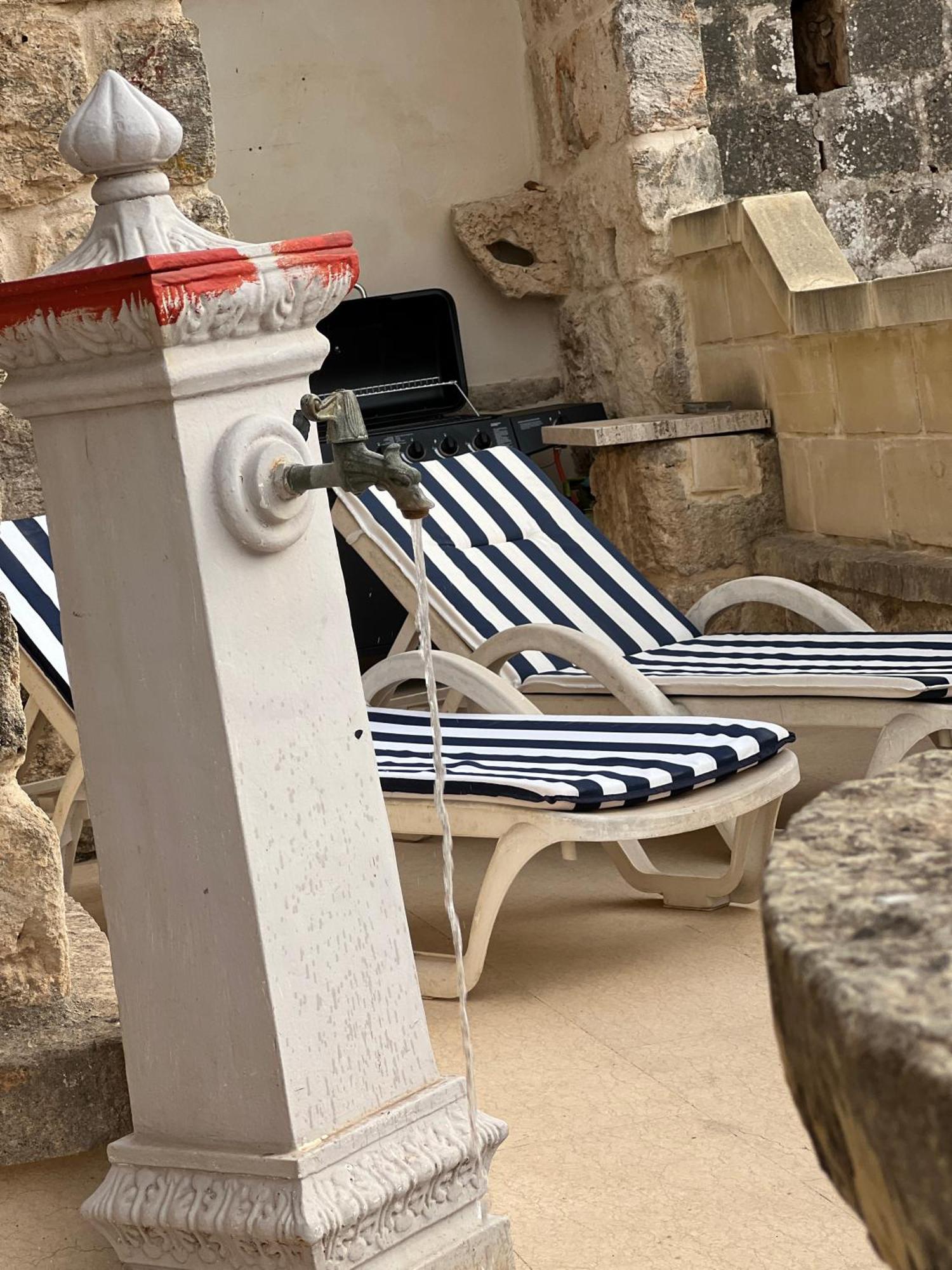 Traditional Maltese Home By Ma Properties St. Paul's Bay Exterior foto